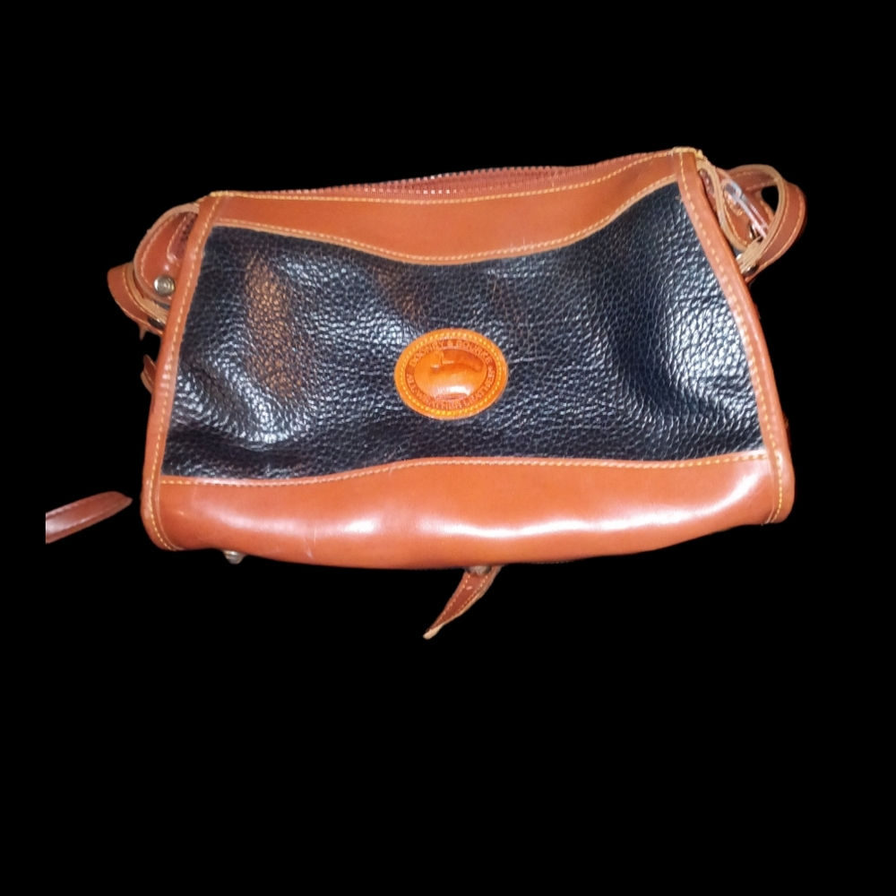 Dooney & Bourke all leather crossbody purse